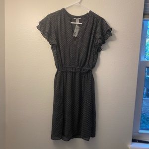 H&M ruffle sleeve dress